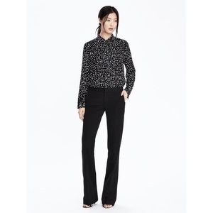 *NWOT* Banana Republic Peyton Flared Pant (Black)